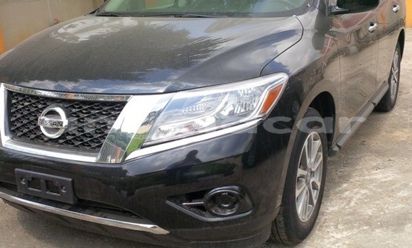 Acheter Import Voiture Nissan Pathfinder Noir à Luanda, Province de Luanda Acheter Import Voiture Nissan Pathfinder Noir à Luanda, Province de Luanda
