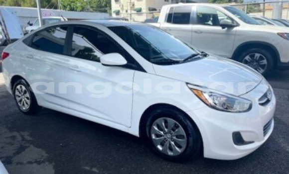 Medium with watermark hyundai accent luanda province luanda 30358