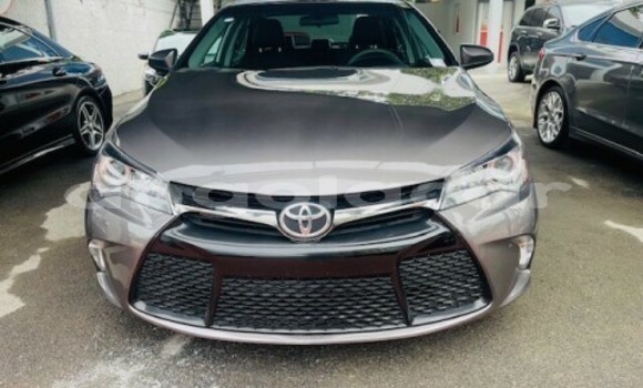 Acheter Occasion Voiture Toyota Camry Marron à Luanda, Province de Luanda