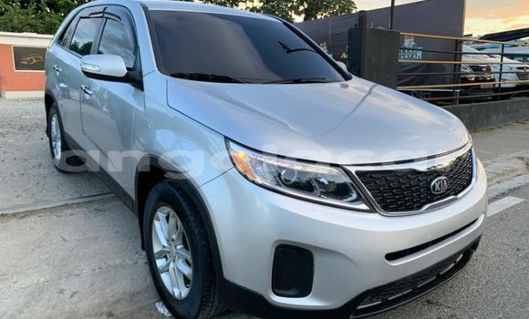 Acheter Occasion Voiture Kia Sorento Gris à Luanda, Province de Luanda Acheter Occasion Voiture Kia Sorento Gris à Luanda, Province de Luanda