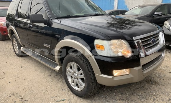 Buy Used Ford Explorer Black Car in Luanda in Luanda Province Buy Used Ford Explorer Black Car in Luanda in Luanda Province