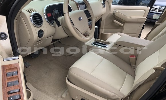 Acheter Occasion Voiture Ford Explorer Noir à Luanda, Province de Luanda Acheter Occasion Voiture Ford Explorer Noir à Luanda, Province de Luanda