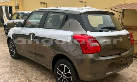 Acheter Occasion Voiture Suzuki Swift Marron à N'zeto, Zaïre Acheter Occasion Voiture Suzuki Swift Marron à N'zeto, Zaïre