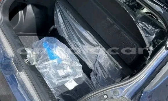 Buy Used Suzuki Swift Blue Car in Luanda in Luanda Province Buy Used Suzuki Swift Blue Car in Luanda in Luanda Province