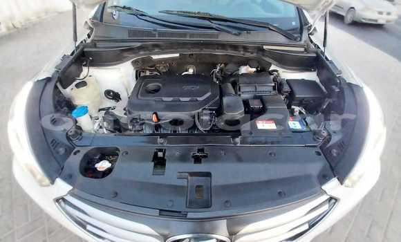 Buy Used Hyundai Santa Fe White Car in Luanda in Luanda Province Buy Used Hyundai Santa Fe White Car in Luanda in Luanda Province