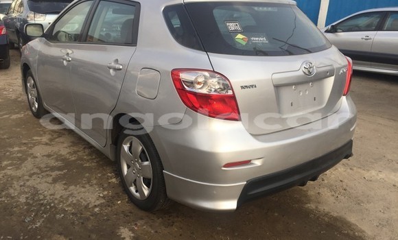 Buy Used Toyota Matrix Silver Car in Luanda in Luanda Province Buy Used Toyota Matrix Silver Car in Luanda in Luanda Province