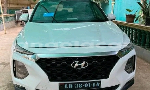 Comprar Usado Hyundai Tucson Branco Carro em Luanda em Luanda Province