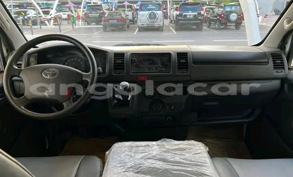Acheter Occasion Voiture Toyota Hiace Blanc à Luanda, Province de Luanda Acheter Occasion Voiture Toyota Hiace Blanc à Luanda, Province de Luanda