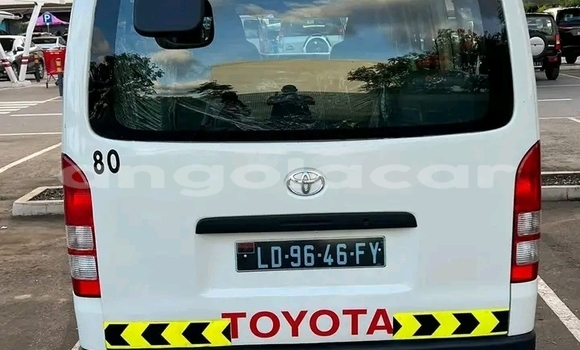Acheter Occasion Voiture Toyota Hiace Blanc à Luanda, Province de Luanda Acheter Occasion Voiture Toyota Hiace Blanc à Luanda, Province de Luanda