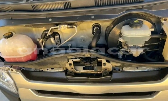 Acheter Occasion Voiture Toyota Hiace Blanc à Luanda, Province de Luanda Acheter Occasion Voiture Toyota Hiace Blanc à Luanda, Province de Luanda