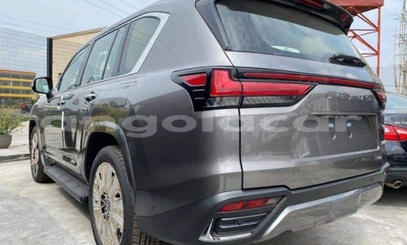 Comprar Usado Lexus LX 570 Prata Carro em Luanda em Luanda Province Comprar Usado Lexus LX 570 Prata Carro em Luanda em Luanda Province
