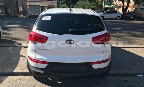 Acheter Occasion Voiture Kia Sportage Blanc à Luanda, Province de Luanda Acheter Occasion Voiture Kia Sportage Blanc à Luanda, Province de Luanda