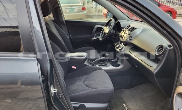 Buy Used Toyota RAV4 Silver Car in Luanda in Luanda Province Buy Used Toyota RAV4 Silver Car in Luanda in Luanda Province