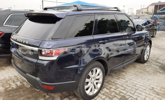 Buy Used Land Rover Range Rover Velar Blue Car in Luanda in Luanda Province Buy Used Land Rover Range Rover Velar Blue Car in Luanda in Luanda Province