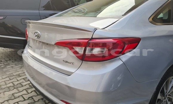 Buy Used Hyundai Sonata Silver Car in Luanda in Luanda Province Buy Used Hyundai Sonata Silver Car in Luanda in Luanda Province