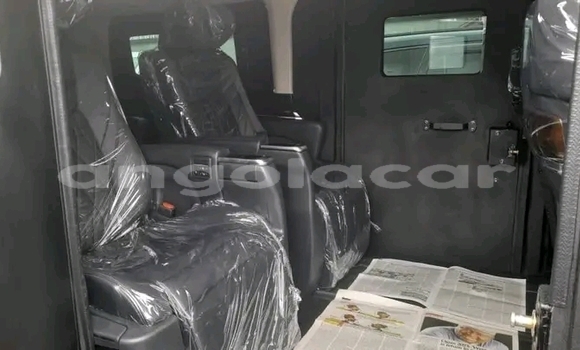 Buy Used Toyota Granvia Other Car in Luanda in Luanda Province Buy Used Toyota Granvia Other Car in Luanda in Luanda Province