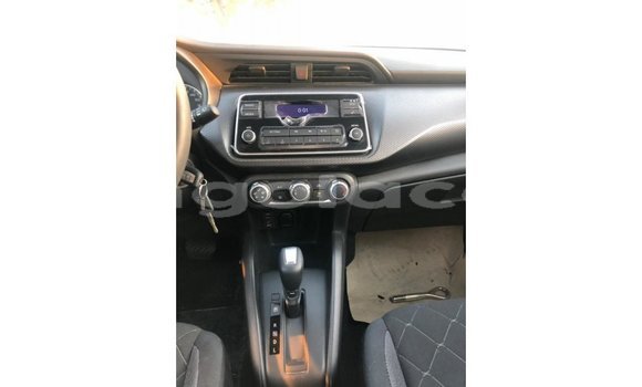 Comprar Importar Nissan Evalia Preto Caminhão em Import - Dubai em Bengo Province Comprar Importar Nissan Evalia Preto Caminhão em Import - Dubai em Bengo Province