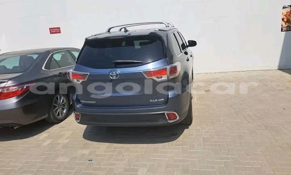 Buy Used Toyota Highlander Blue Car in Luanda in Luanda Province Buy Used Toyota Highlander Blue Car in Luanda in Luanda Province