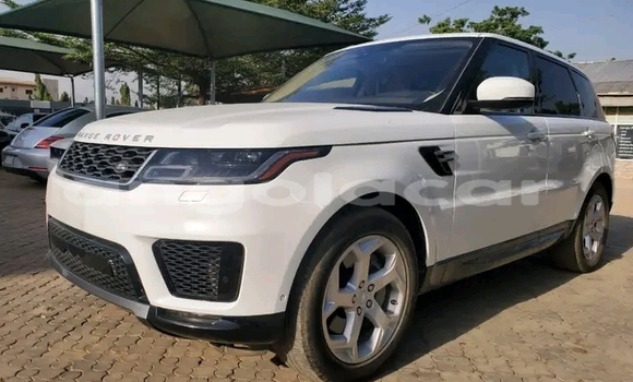 Comprar Usado Range Rover Range Rover Branco Carro em Luanda em Luanda Province