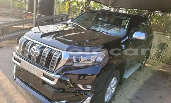 Comprar Usado Toyota Prado Preto Carro em Luanda em Luanda Province