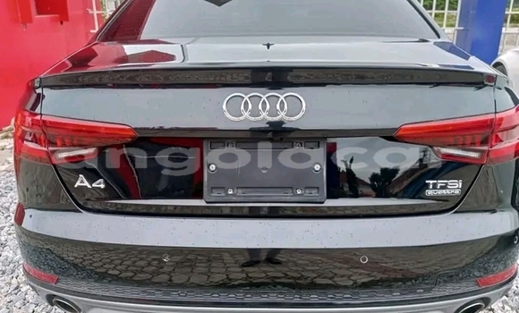 Acheter Occasion Voiture Audi A5 Noir à Luanda, Province de Luanda Acheter Occasion Voiture Audi A5 Noir à Luanda, Province de Luanda