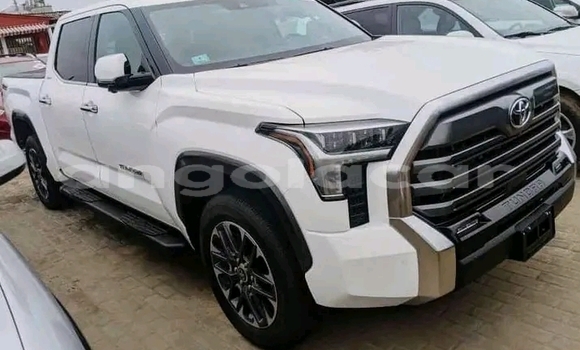 Acheter Occasion Voiture Toyota Tundra Blanc à Luanda, Province de Luanda Acheter Occasion Voiture Toyota Tundra Blanc à Luanda, Province de Luanda