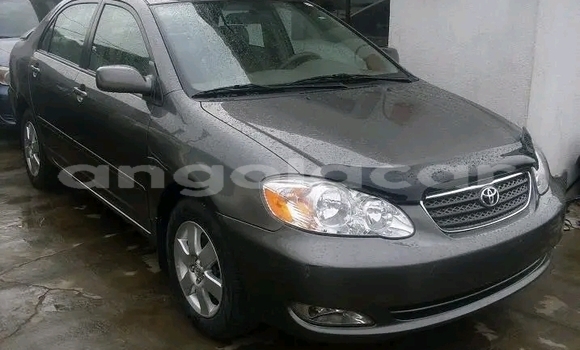 Comprar Usado Toyota Corolla Preto Carro em Luanda em Luanda Province