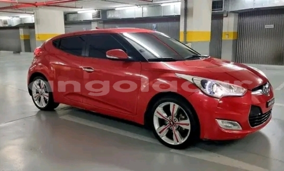 Buy Used Hyundai Veloster Red Car in Luanda in Luanda Province Buy Used Hyundai Veloster Red Car in Luanda in Luanda Province