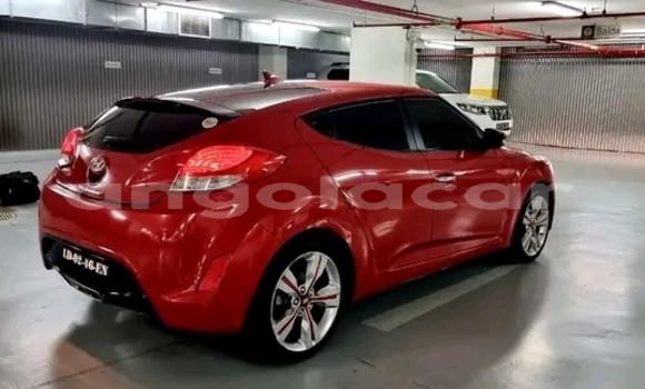 Buy Used Hyundai Veloster Red Car in Luanda in Luanda Province Buy Used Hyundai Veloster Red Car in Luanda in Luanda Province