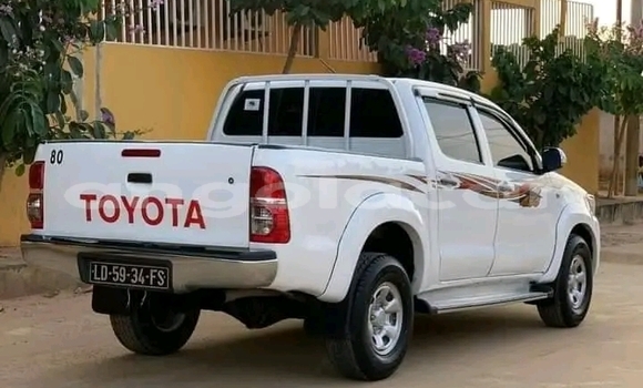 Comprar Usado Toyota Hilux Branco Carro em Luanda em Luanda Province Comprar Usado Toyota Hilux Branco Carro em Luanda em Luanda Province