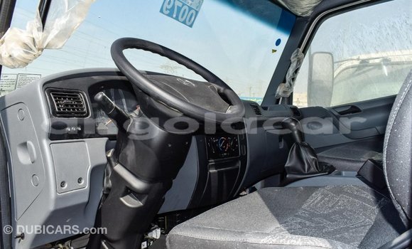 Buy Import Mercedes-Benz 190 White Car in Import - Dubai in Bengo Province Buy Import Mercedes-Benz 190 White Car in Import - Dubai in Bengo Province