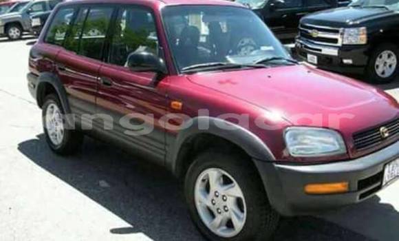 Acheter Occasion Voiture Toyota RAV4 Rouge à Luanda, Province de Luanda