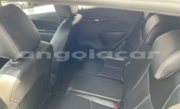 Buy Used Chevrolet spark White Car in Luanda in Luanda Province Buy Used Chevrolet spark White Car in Luanda in Luanda Province