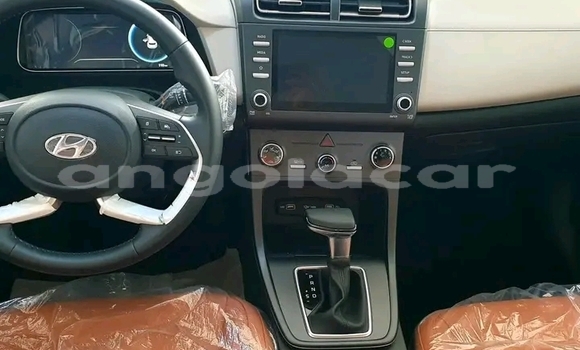 Buy Used Hyundai Creta Red Car in Luanda in Luanda Province Buy Used Hyundai Creta Red Car in Luanda in Luanda Province