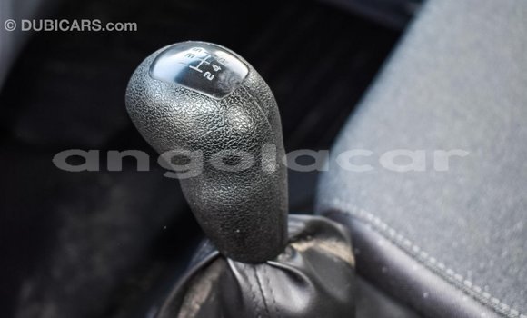 Buy Import Mercedes-Benz 190 White Car in Import - Dubai in Bengo Province Buy Import Mercedes-Benz 190 White Car in Import - Dubai in Bengo Province