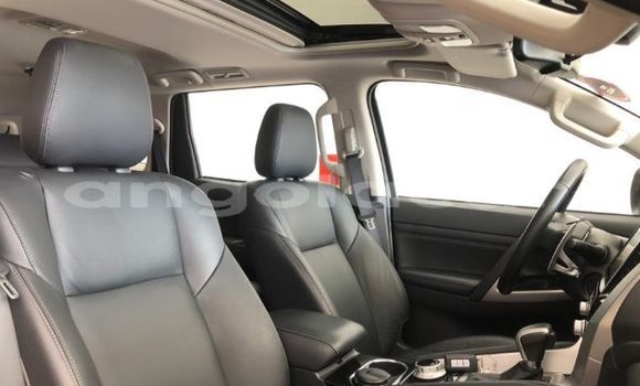 Buy Used Mitsubishi Outlander White Car in Luena in Moxico Buy Used Mitsubishi Outlander White Car in Luena in Moxico