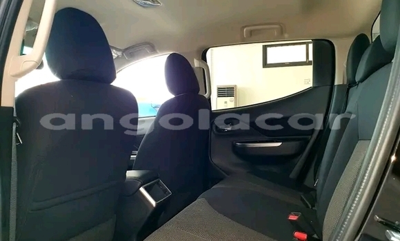 Comprar Usado Mitsubishi L200 Preto Carro em Luena em Moxico Comprar Usado Mitsubishi L200 Preto Carro em Luena em Moxico