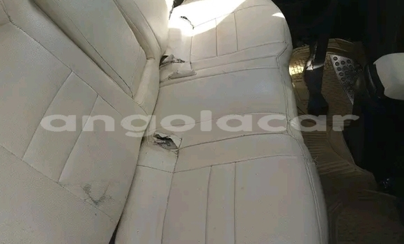 Buy Used Hyundai Elantra White Car in Luanda in Luanda Province Buy Used Hyundai Elantra White Car in Luanda in Luanda Province