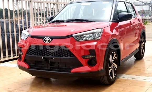 Acheter Occasion Voiture Toyota Ractis Rouge à Luanda, Province de Luanda Acheter Occasion Voiture Toyota Ractis Rouge à Luanda, Province de Luanda