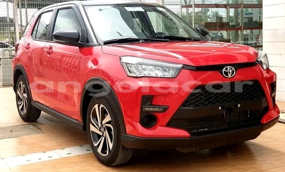 Acheter Occasion Voiture Toyota RAV4 Rouge à Luanda, Province de Luanda Acheter Occasion Voiture Toyota RAV4 Rouge à Luanda, Province de Luanda
