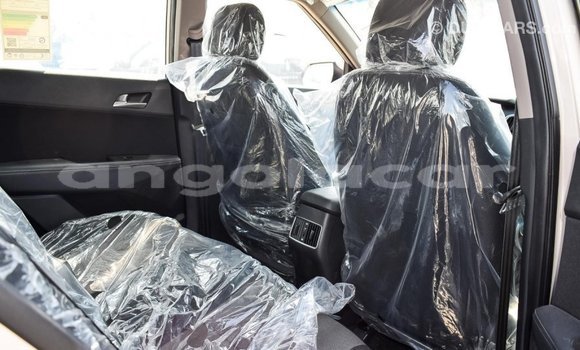 Comprar Importar Hyundai Creta Bege Carro em Import - Dubai em Bengo Province Comprar Importar Hyundai Creta Bege Carro em Import - Dubai em Bengo Province