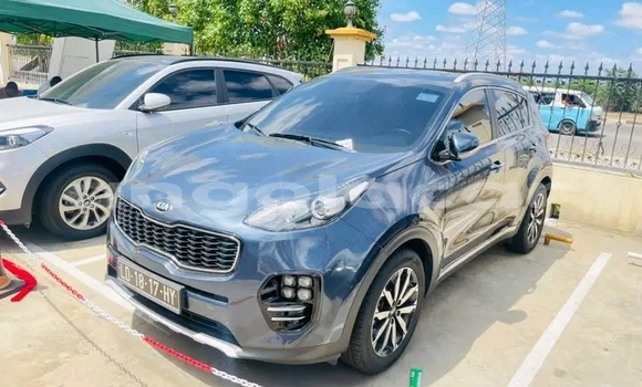 Buy Used Kia Sportage Other Car in Luanda in Luanda Province Buy Used Kia Sportage Other Car in Luanda in Luanda Province
