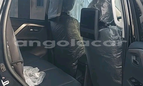 Acheter Occasion Voiture Mitsubishi Pajero Noir à Luena, Moxico Acheter Occasion Voiture Mitsubishi Pajero Noir à Luena, Moxico