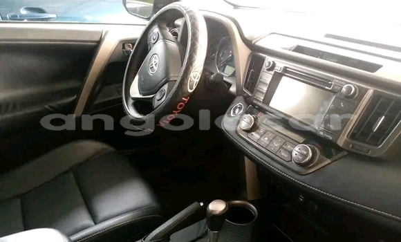 Acheter Occasion Voiture Toyota RAV4 Autre à Luena, Moxico Acheter Occasion Voiture Toyota RAV4 Autre à Luena, Moxico