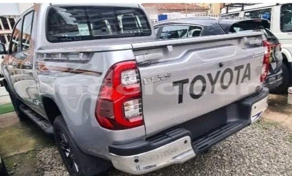 Buy Used Toyota Hilux Other Car in Luanda in Luanda Province Buy Used Toyota Hilux Other Car in Luanda in Luanda Province