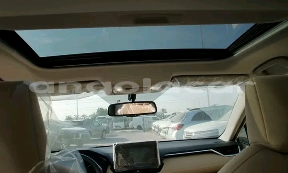 Comprar Usado Toyota RAV4 Outro Carro em Luanda em Luanda Province Comprar Usado Toyota RAV4 Outro Carro em Luanda em Luanda Province