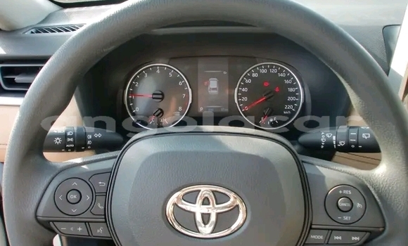 Comprar Usado Toyota RAV4 Outro Carro em Luanda em Luanda Province Comprar Usado Toyota RAV4 Outro Carro em Luanda em Luanda Province
