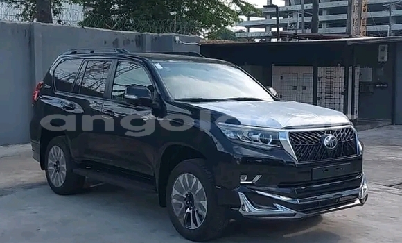 Buy Used Toyota Land Cruiser Black Car in Luanda in Luanda Province Buy Used Toyota Land Cruiser Black Car in Luanda in Luanda Province