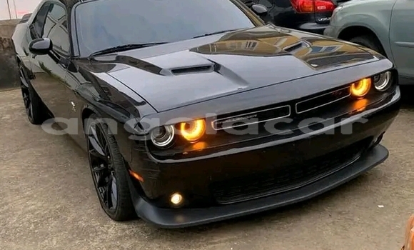 Acheter Occasion Voiture Dodge Challenger Noir à Luena, Moxico Acheter Occasion Voiture Dodge Challenger Noir à Luena, Moxico