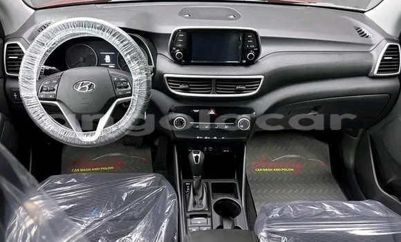 Buy Used Hyundai Tucson Red Car in Luanda in Luanda Province Buy Used Hyundai Tucson Red Car in Luanda in Luanda Province